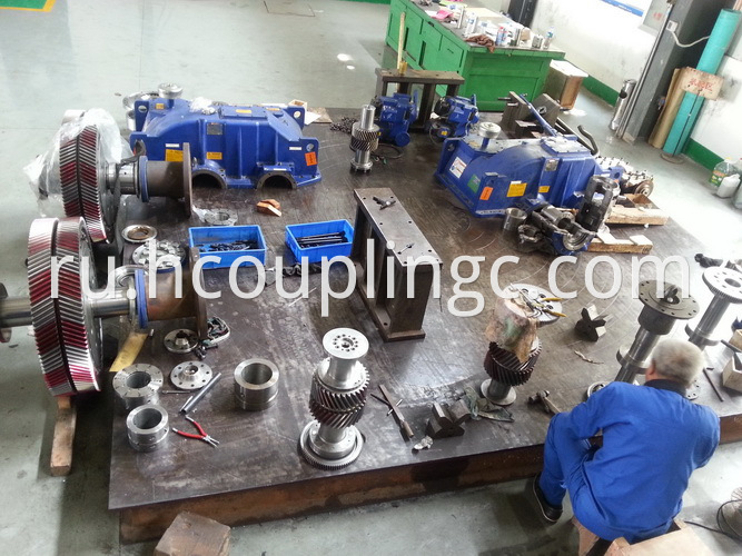 Hydraulic Coupling Maintenance